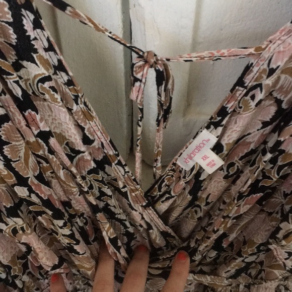 Wrap style high low romper with high slit - Picture 3 of 3